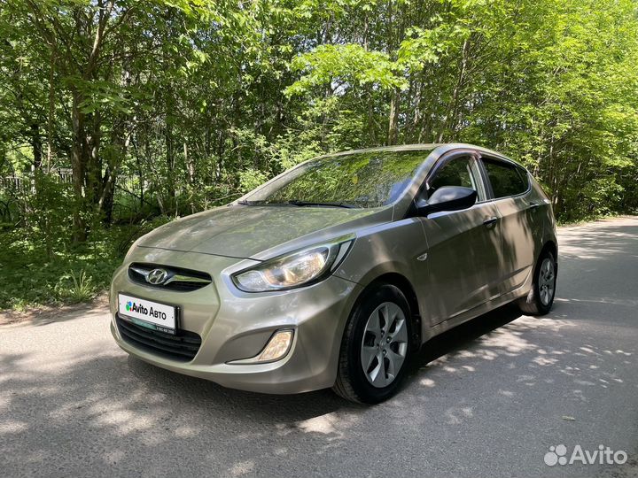 Hyundai Solaris 1.4 AT, 2013, 155 000 км