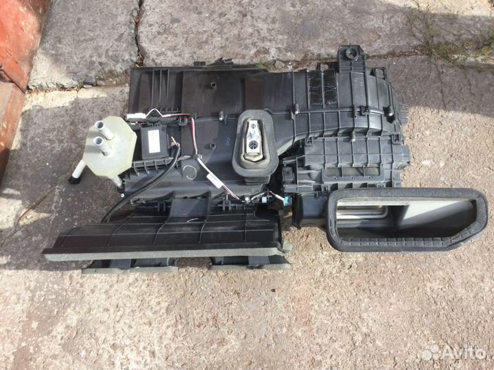 Печка передняя Toyota Sienna 3