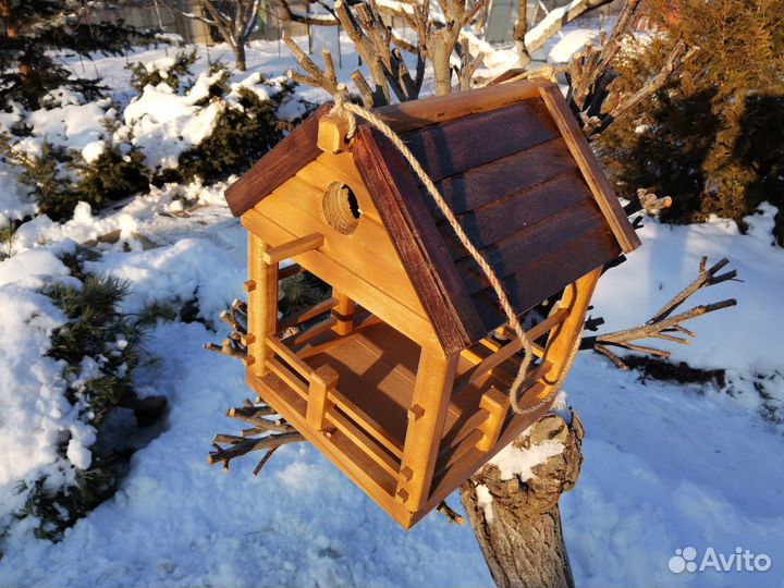 Кормушка для птиц белок скворечник