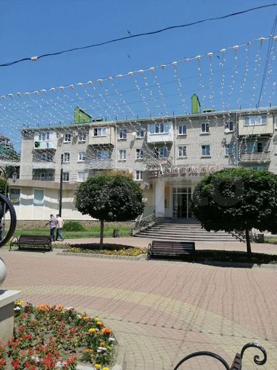 3-к. квартира, 54,3 м², 2/4 эт.