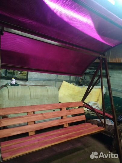 Садовые качели новые