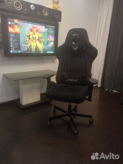 Компьютерное кресло