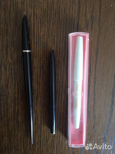 Чернильная ручка