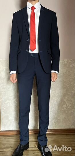 Костюм школьный, рост 170-176