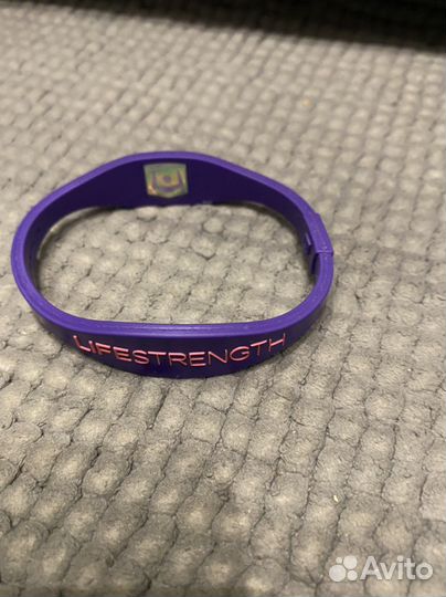 Энергетический браслет lifestrength