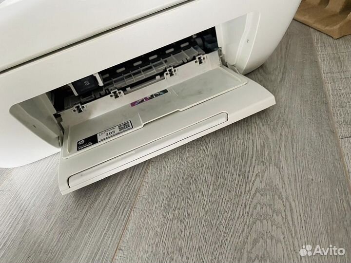 Принтер HP DeskJet 2320 All-in-One