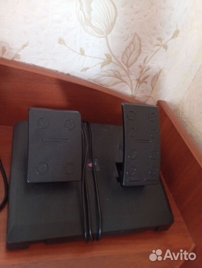 Игровой руль с педалями и коробкой передач