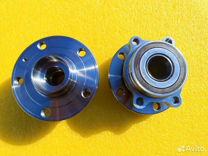 Ступица передняя Jetta 6 Passat 7 Golf Octavia A5