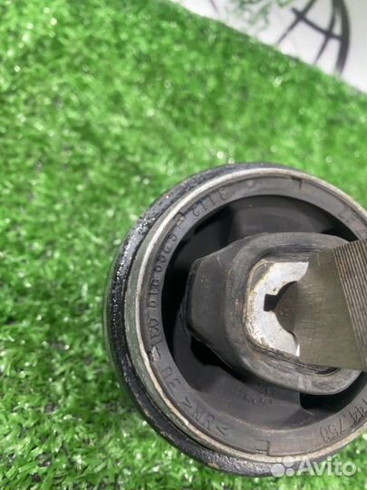 Рычаг передний левый Bmw X1 E84 N47D20 2011