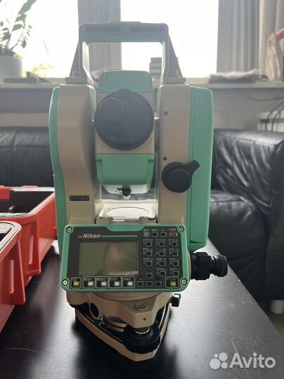 Тахеометр Nikon NPL-322+ (5