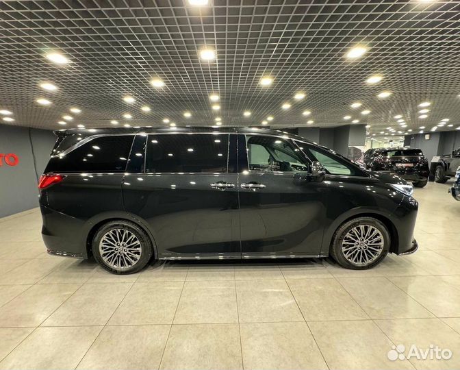 Lexus LM 2.5 CVT, 2024, 15 км