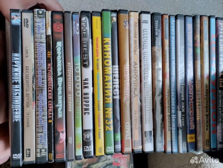 Фильмы, сериалы. Цена указана за шт