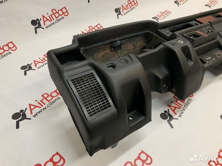 Торпедо панель приборов Волга газ 3102