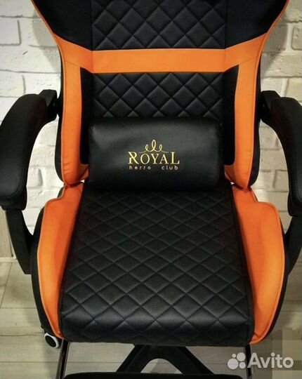 Компьютерное кресло игровое