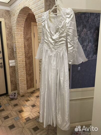 Платье свадебное