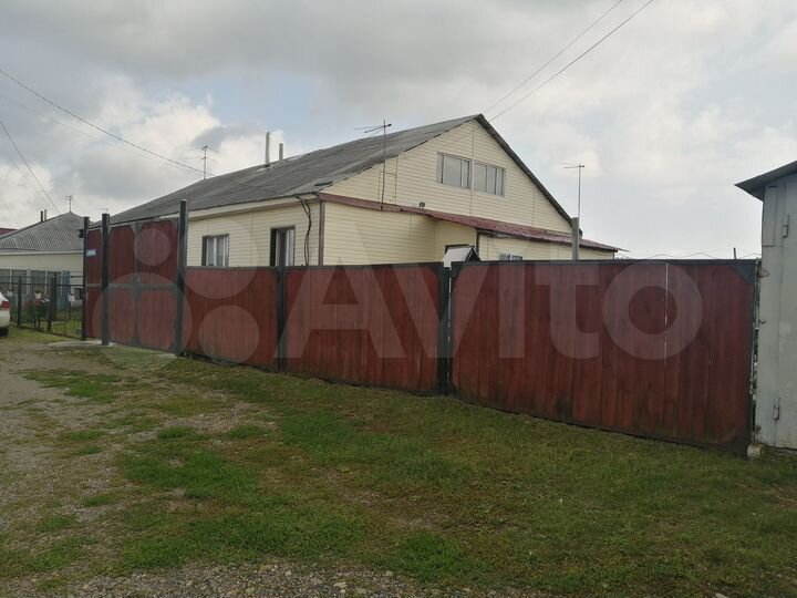 Дом 100 м² на участке 18 сот.