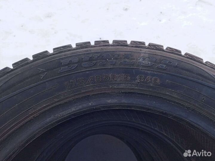 Dunlop SP Winter Maxx WM01 175/65 R15 91
