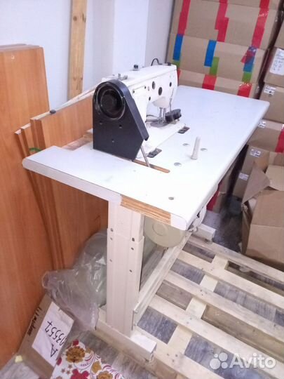 Швейная машинка промышленная