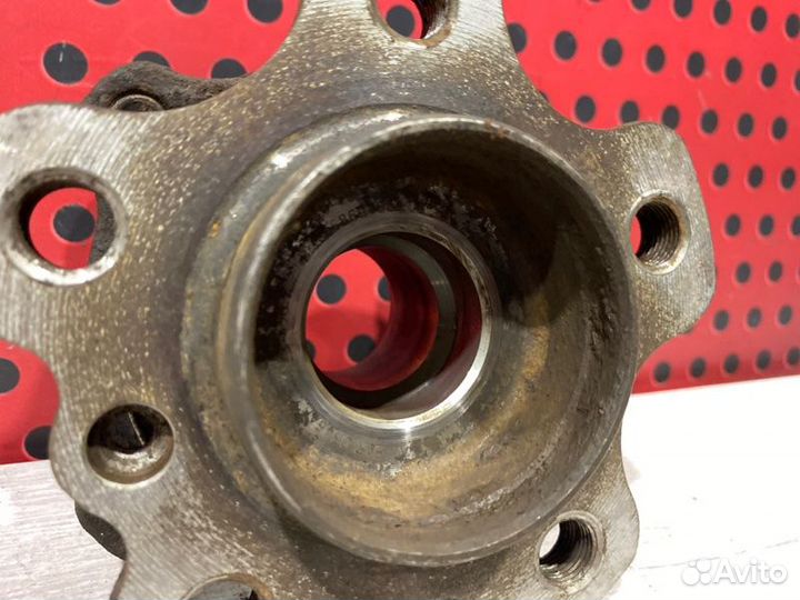 Ступица задняя Bmw 5 G30 B47D20A 2017