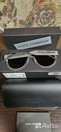 Солнцезащитные очки женские брендовые