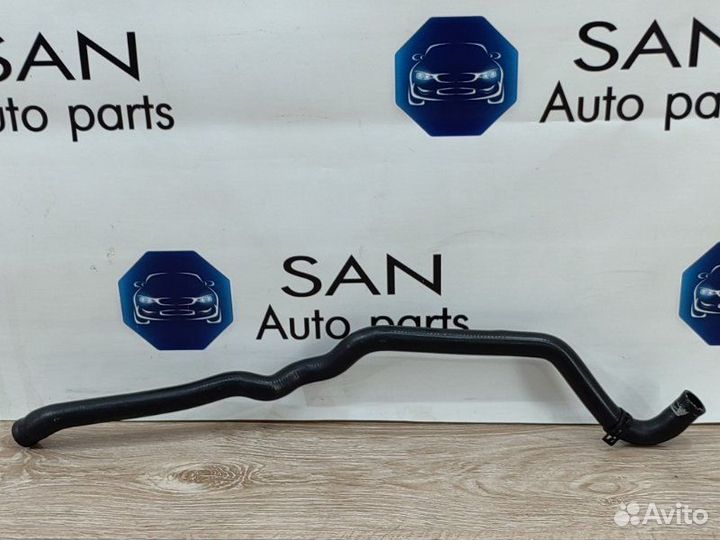 Патрубок системы охлаждения Bmw X5 Рест E70 рест