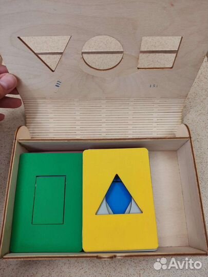 Развивающие игрушки для малышей пакетом