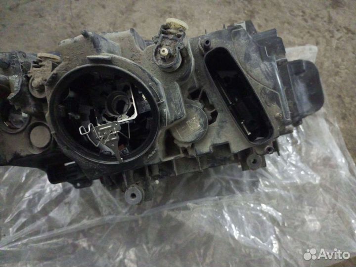 Фара передняя левая F30 BMW