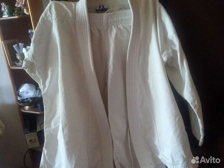 Костюм для единоборств