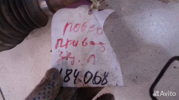 Полуось задняя левая Land Rover Discovery 3 2004