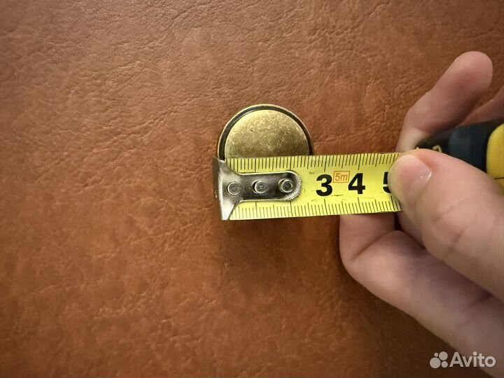 Мебельные ручки кнопки