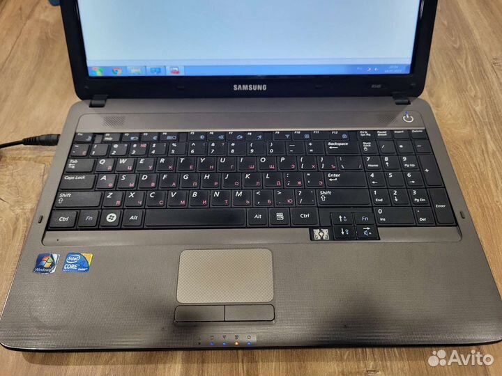 Ноутбук Samsung R540