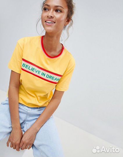 Футболка женская укороченная желтая Bershka XS