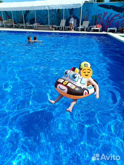 Надувной круг машинка