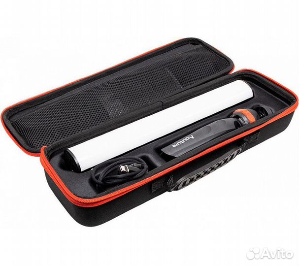 Светодиодный осветитель Aputure MT Pro