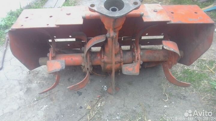 Продам фрезу для мотоблока 21ф