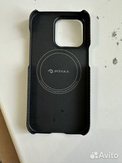 Чехол на iPhone 14 pro pitaka