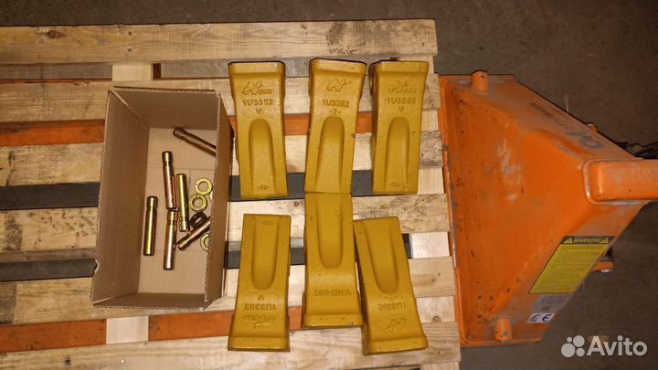 Коронка Hyundai R305LC-7