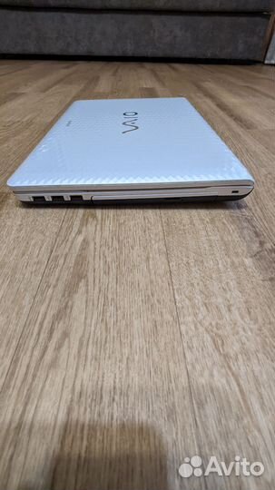 Ноутбук Sony vaio PCG 71c12v