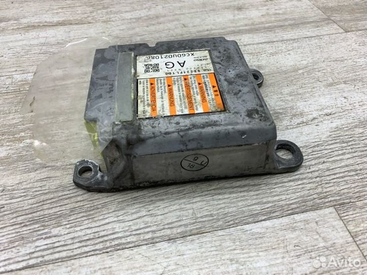 Эбу подушки безопасности Subaru Xv внедорожник