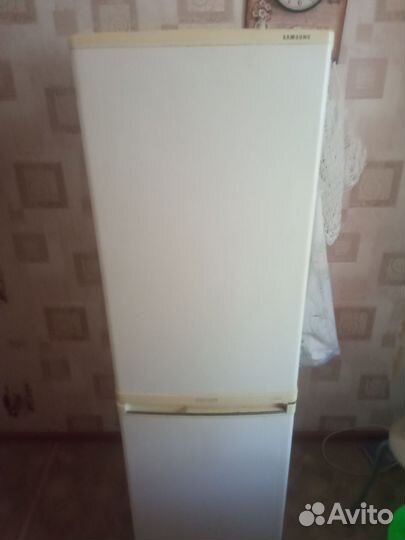 Холодильник на запчасти