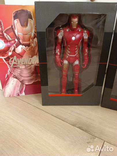 Человек паук и железный человек