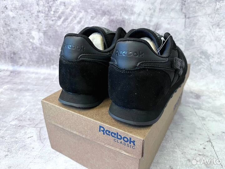 Кроссовки Reebok универсальные