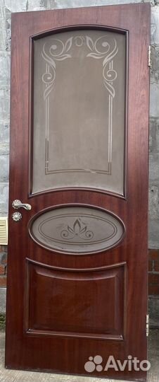 Двери межкомнатные из массива