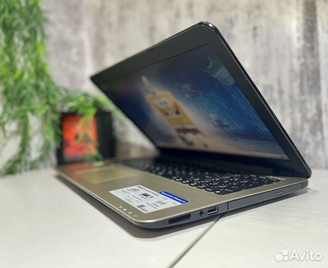 Ноутбук asus для графики и игр i5 8Gb SSD GeForce