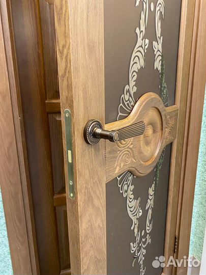 Дверь из массива Сосны