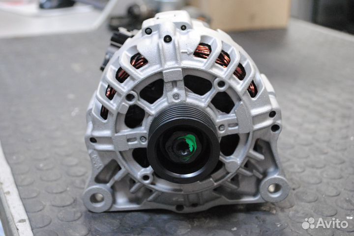 Генератор Peugeot 307, Citroen C4 1.4, 1.6 90А