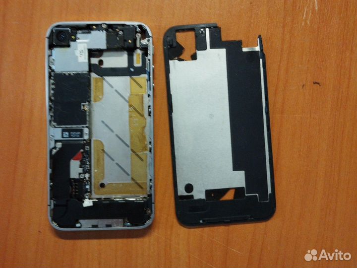 iPhone 4s. Без аккумулятора, экрана