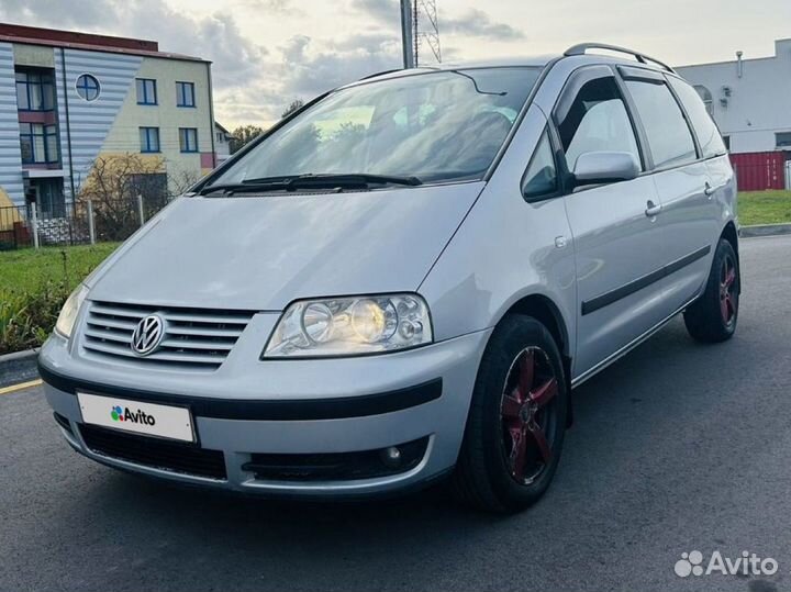 Volkswagen Sharan 1.9 AT, 2003, 285 000 км