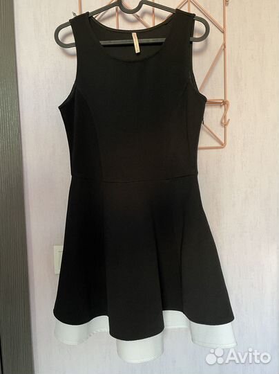 Черное платье Cropp