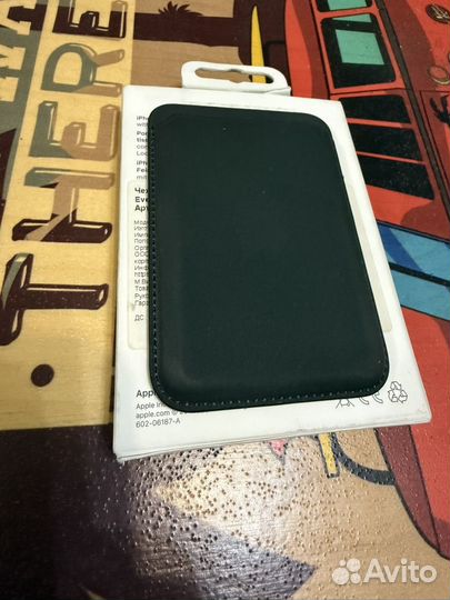 Картхолдер apple